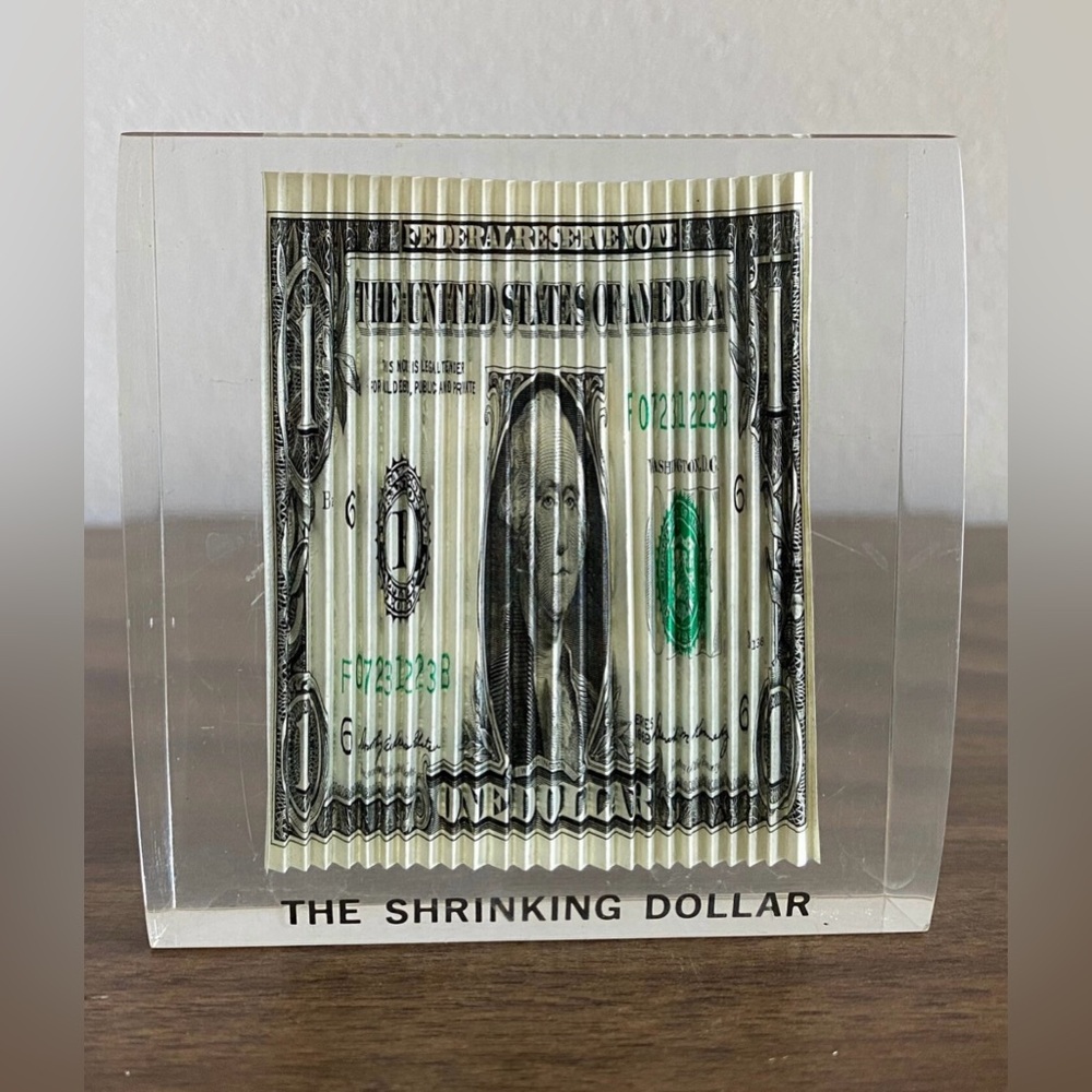 The Shrinking Dollar Vintage Lucite Holder Office Desk Square Paperweight 1969 - Picture 1 of 6